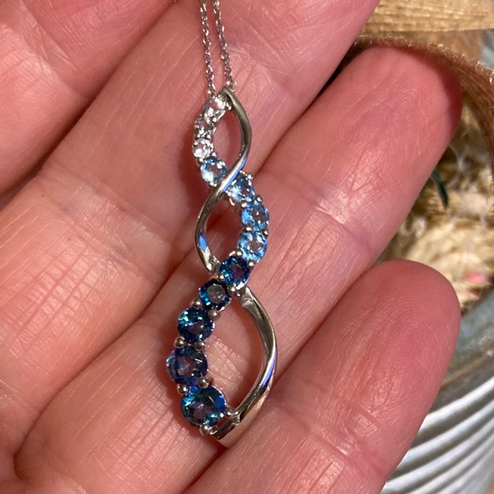 Blue Topaz Gemstone Necklace 10k Gold.